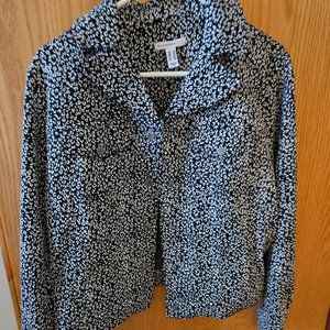 jacket by Issac mizrhahi beautiful material good quality nonsmoking home